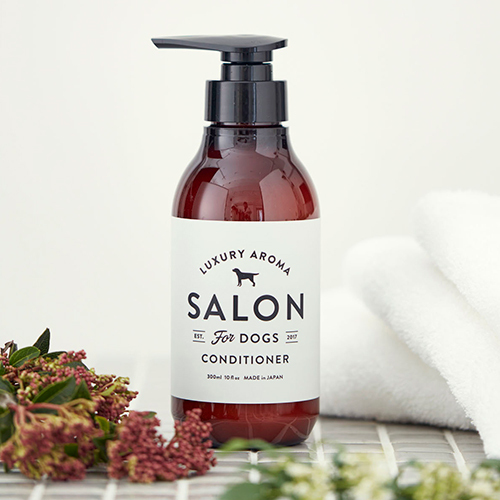 サロンフォードッグス【ＳＡＬＯＮ　ＦＯＲ　ＤＯＧＳ】　ミネラルコンディショナー　３００ｍｌ