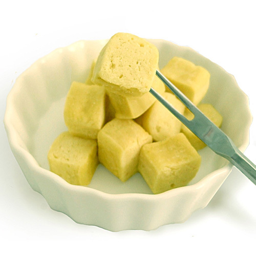 素材メモ　チーズ入　もっちりカットケーキ　５０ｇ