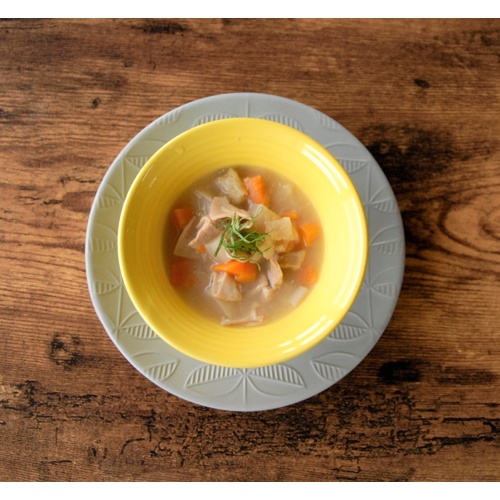 ｂｉｓｔｒｏ　ｍｏｔ！国産野菜と牛もつ煮込み　９０ｇ